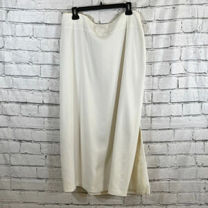 Women’s Cato cream colored long pencil skirt 16W